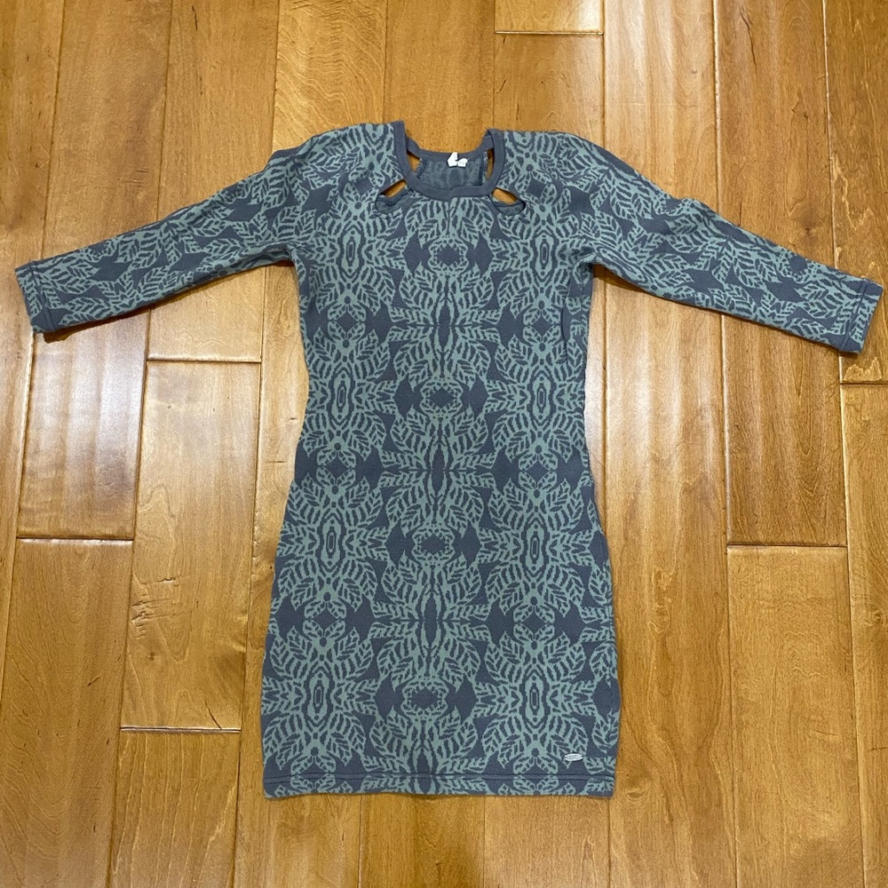 Ripcurl fitted dress